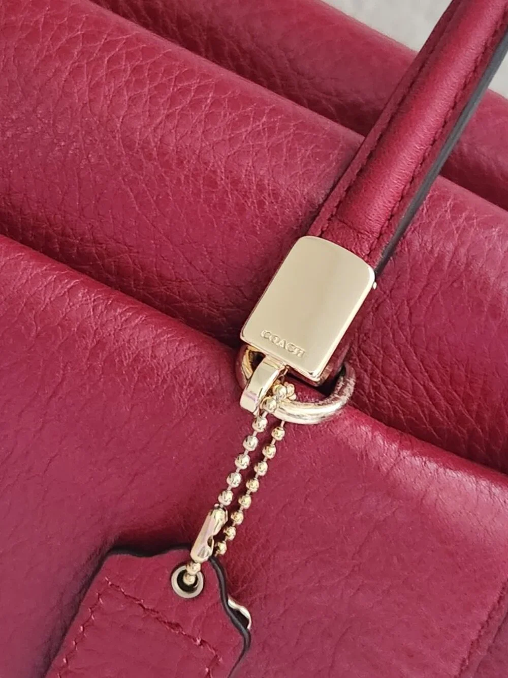 Euc Coach Madison Scarlet Leather Shoulder Bag Purse